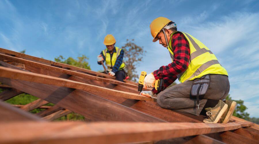 Professional Flat Roofing Installation services in McCall Creek, MS